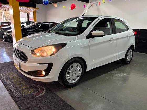 FORD KA 1.5 TI-VCT FLEX SE PLUS MANUAL FORD KA 1.5 TI-VCT FLEX SE PLUS MANUAL